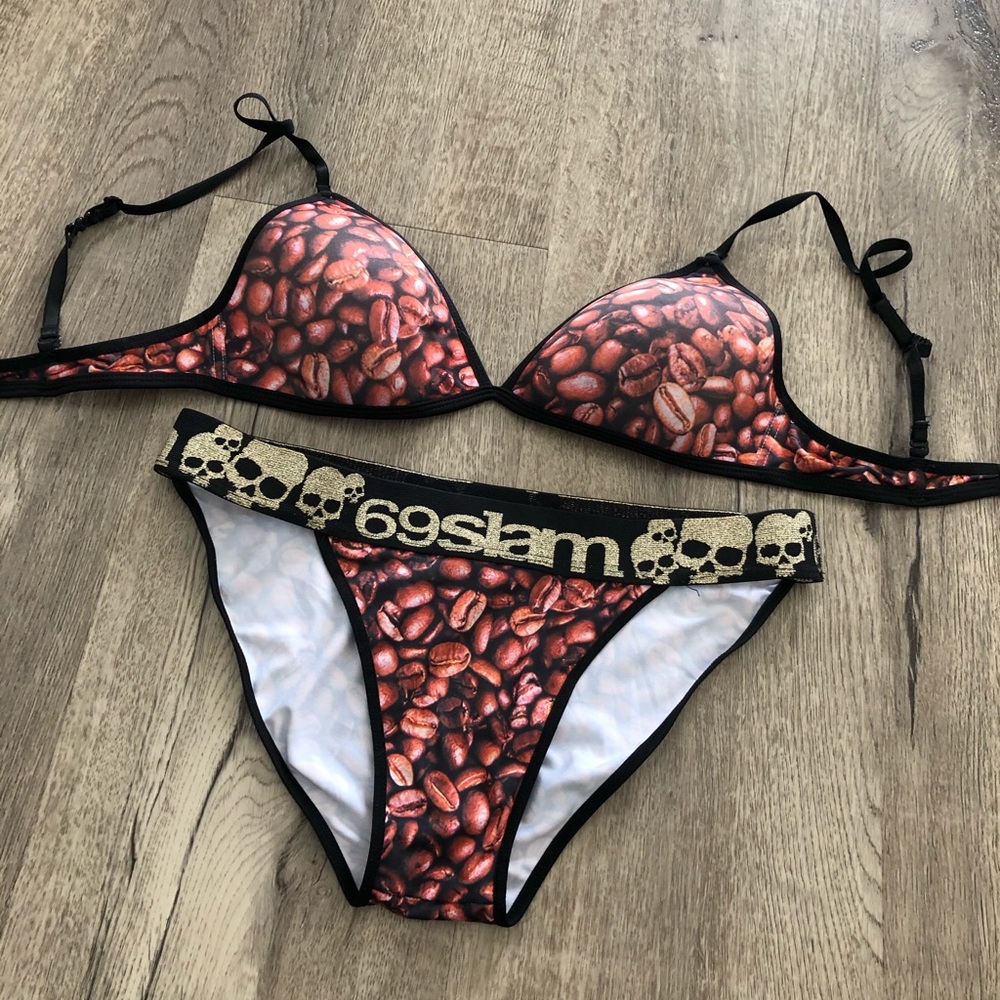 69 SLAM Badass skull and coffee bean bikini